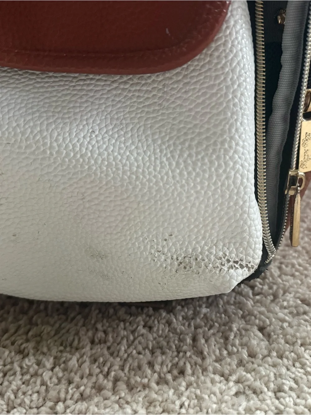 Itzy Ritzy chic herringbone